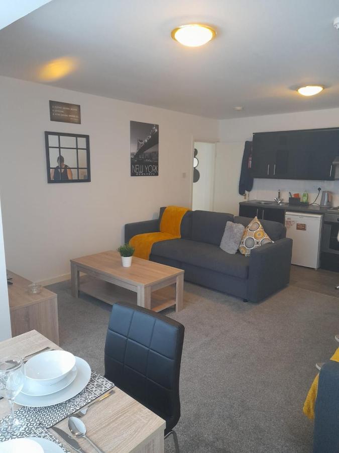 Апартаменти Flat 4 Corner House Донкастер Екстер'єр фото